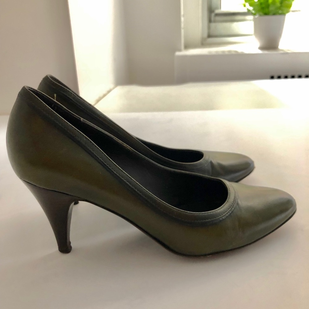 Cole Haan Pumps